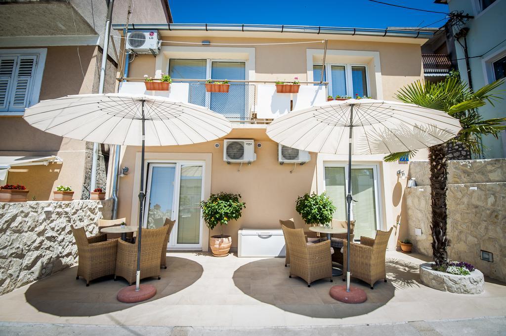 Sebenicum Apartments Шибеник Екстер'єр фото