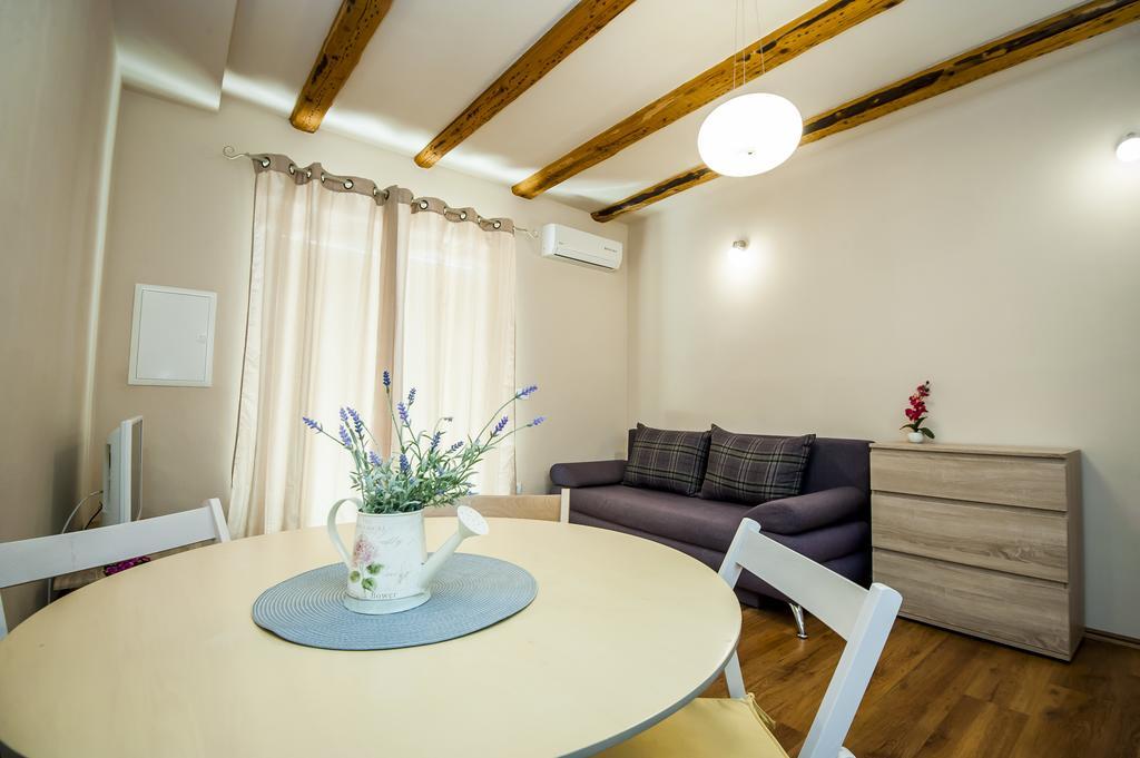 Sebenicum Apartments Шибеник Екстер'єр фото