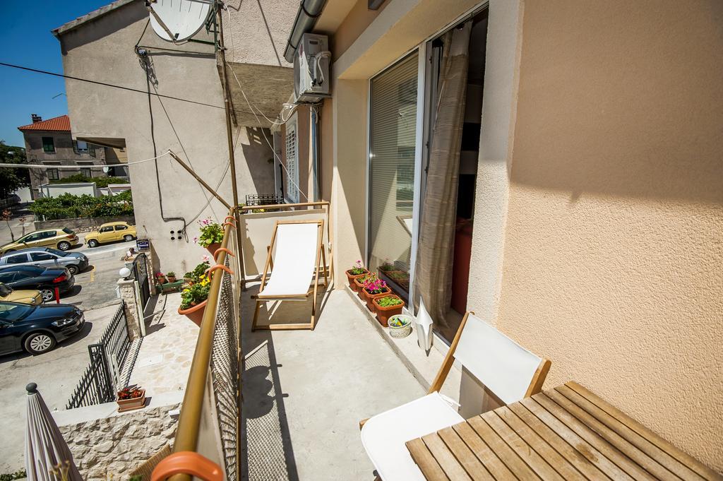 Sebenicum Apartments Шибеник Екстер'єр фото